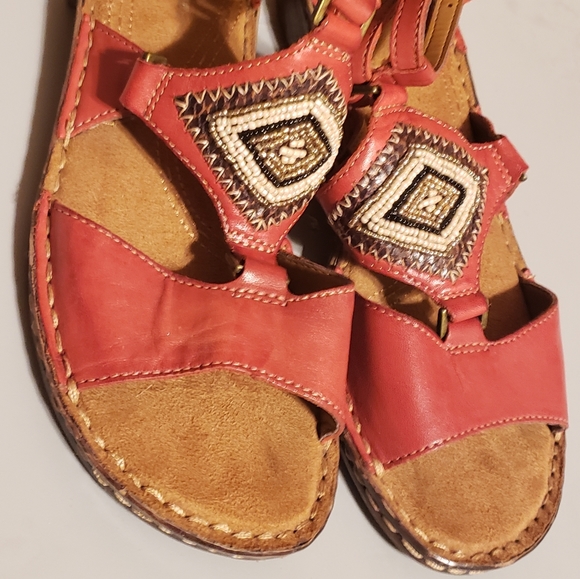 Naturalizer Red Ankle Strap Sandal 9 Embellished - Picture 3 of 7